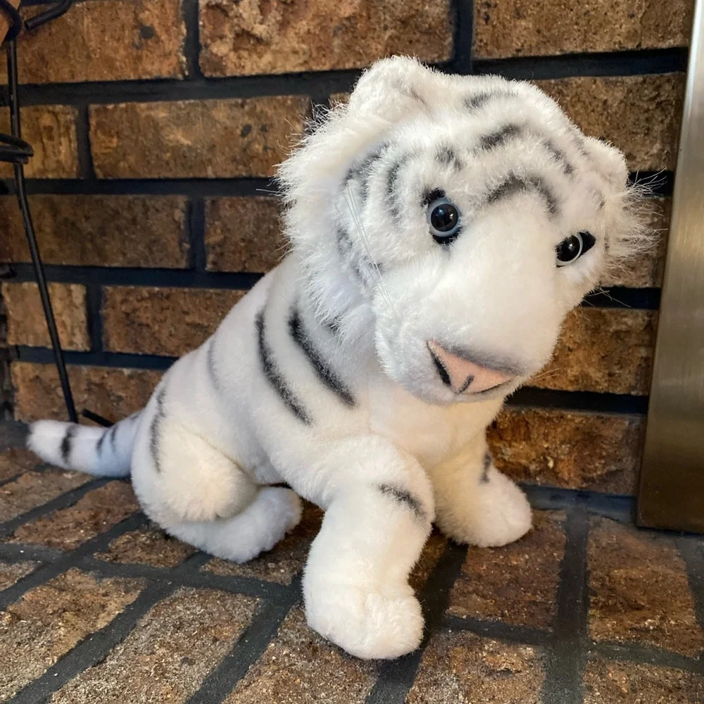 Fiesta White Bengal Tiger 10” Stuffed Animal Plush Toy - Picture 2 of 8
